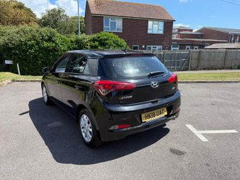 Hyundai i20 1.4 SE Hatchback 5dr Petrol Auto Euro 6 (100 ps)