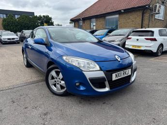 Renault Megane 1.6 16V Dynamique TomTom Coupe 3dr Petrol Manual Euro 5 (110 ps)