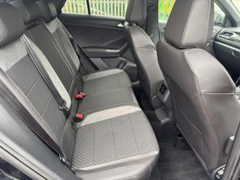 Volkswagen T-Roc 2.0 TSI R SUV 5dr Petrol DSG 4Motion Euro 6 (s/s) (300 ps)