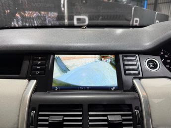 Land Rover Discovery Sport 2.0 TD4 HSE SUV 5dr Diesel Auto 4WD Euro 6 (s/s) (180 ps)