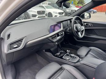 BMW 1 Series 1.5 118i M Sport Hatchback 5dr Petrol DCT Euro 6 (s/s) (140 ps)