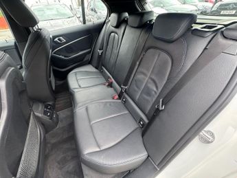BMW 1 Series 1.5 118i M Sport Hatchback 5dr Petrol DCT Euro 6 (s/s) (140 ps)