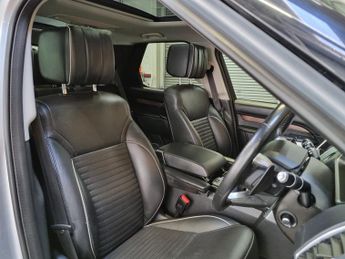 Land Rover Discovery 3.0 SD V6 HSE Luxury SUV 5dr Diesel Auto 4WD - 7 SEATER -