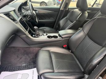Infiniti Q50 2.0T Sport Saloon 4dr Petrol Auto Euro 5 (s/s) (211 ps)