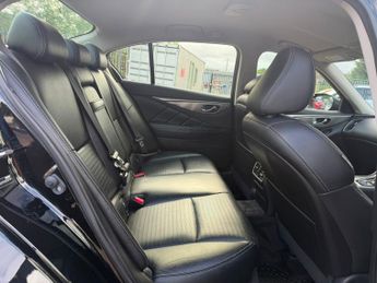 Infiniti Q50 2.0T Sport Saloon 4dr Petrol Auto Euro 5 (s/s) (211 ps)