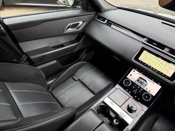 Land Rover Range Rover Velar 2.0 D180 R-Dynamic SE SUV 5dr Diesel Auto 4WD Euro 6 (s/s) (180 