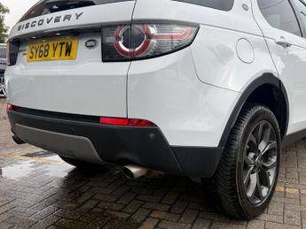 Land Rover Discovery Sport 2.0 TD4 Landmark SUV 5dr Diesel Auto 4WD Euro 6 (s/s) (180 ps)