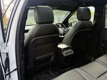 Land Rover Discovery Sport 2.0 TD4 Landmark SUV 5dr Diesel Auto 4WD Euro 6 (s/s) (180 ps)
