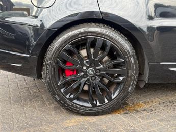 Land Rover Range Rover Sport 3.0 SD V6 Autobiography Dynamic SUV 5dr Diesel Auto 4WD Euro 6 (