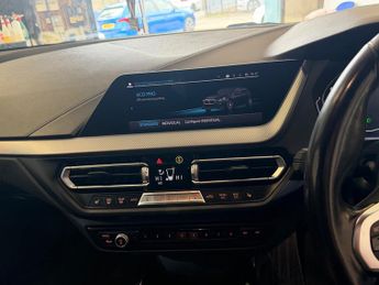 BMW 1 Series 1.5 118i M Sport (LCP) Hatchback 5dr Petrol DCT Euro 6 (s/s) (13