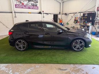 BMW 1 Series 1.5 118i M Sport (LCP) Hatchback 5dr Petrol DCT Euro 6 (s/s) (13