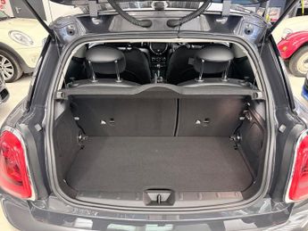 Mini Hatch 2.0 Cooper S Hatchback 3dr Petrol Auto Euro 6 (s/s) (192 ps)