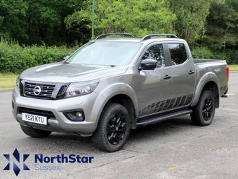 Nissan Navara 2.3 dCi N-Guard Pickup Double Cab 4dr Diesel Manual 4WD Euro 6 (