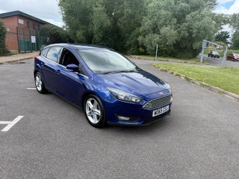 Ford Focus 1.0T EcoBoost Zetec Hatchback 5dr Petrol Manual Euro 6 (s/s) (12