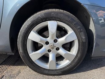 Peugeot 307 1.6 16v S Hatchback 5dr Petrol Tiptronic (189 g/km, 110 bhp)