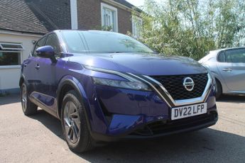 Nissan Qashqai 1.3 DIG-T MHEV Acenta Premium SUV 5dr Petrol Hybrid XTRON Euro 6