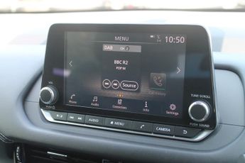 Nissan Qashqai 1.3 DIG-T MHEV Acenta Premium SUV 5dr Petrol Hybrid XTRON Euro 6