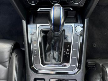 Volkswagen Passat 1.4 TSI GTE Advance Estate 5dr Petrol Plug-in Hybrid DSG Euro 6 