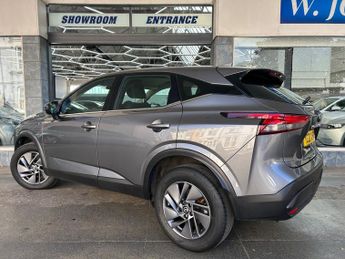 Nissan Qashqai 1.3 DIG-T MHEV Acenta Premium SUV Petrol Hybrid XTRON Euro 6 (s/
