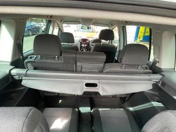 Vauxhall Zafira 1.6 16V Exclusiv MPV 5dr Petrol Manual Euro 5 (115 ps)