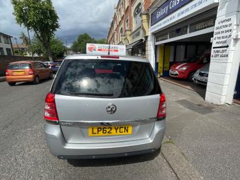 Vauxhall Zafira 1.6 16V Exclusiv MPV 5dr Petrol Manual Euro 5 (115 ps)