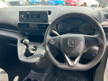 Vauxhall Combo 1.5 Turbo D 2000 Edition Panel Van 4dr Diesel Manual L1 H1 Euro 