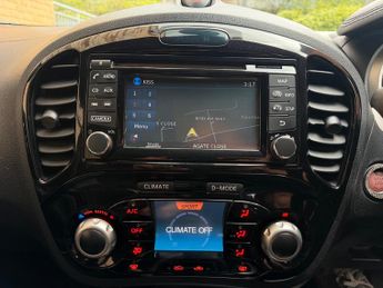 Nissan Juke 1.6 Tekna SUV 5dr Petrol XTRON Euro 6 (117 ps)