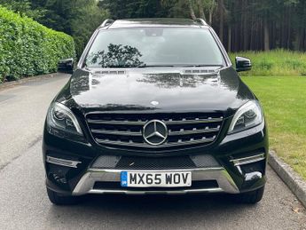 Mercedes-Benz M Class 3.0 ML350 V6 BlueTEC AMG Line SUV 5dr Diesel G-Tronic 4WD Euro 6