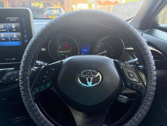 Toyota C-HR 1.2 VVT-i Excel SUV 5dr Petrol CVT AWD Euro 6 (s/s) (116 ps)