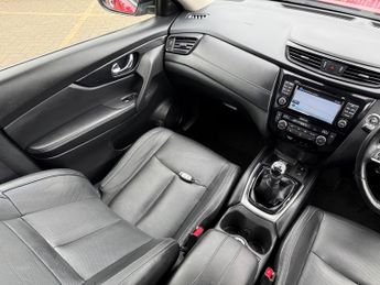 Nissan X-Trail 1.6 dCi Tekna SUV 5dr Diesel Manual 4WD Euro 6 (s/s) (130 ps)