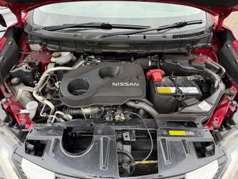 Nissan X-Trail 1.6 dCi Tekna SUV 5dr Diesel Manual 4WD Euro 6 (s/s) (130 ps)