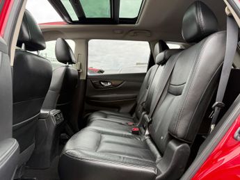 Nissan X-Trail 1.6 dCi Tekna SUV 5dr Diesel Manual 4WD Euro 6 (s/s) (130 ps)