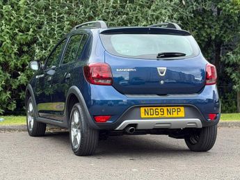 Dacia Sandero Stepway 0.9 TCe Comfort Hatchback 5dr Petrol Manual Euro 6 (s/s) (90 ps)