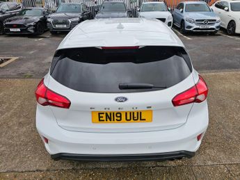 Ford Focus 1.0T EcoBoost ST-Line Hatchback 5dr Petrol Auto Euro 6 (s/s) (12