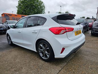 Ford Focus 1.0T EcoBoost ST-Line Hatchback 5dr Petrol Auto Euro 6 (s/s) (12