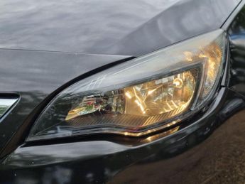 Vauxhall Astra 1.6 16v Exclusiv Euro 5 5dr