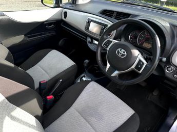 Toyota Yaris 1.33 Dual VVT-i T Spirit Hatchback 5dr Petrol Multidrive S Euro 