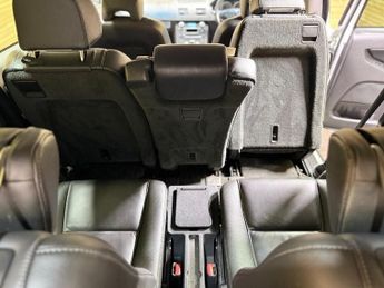 Volvo XC90 2.4 D5 ES SUV 5dr Diesel Geartronic 4WD Euro 5 (200 ps)