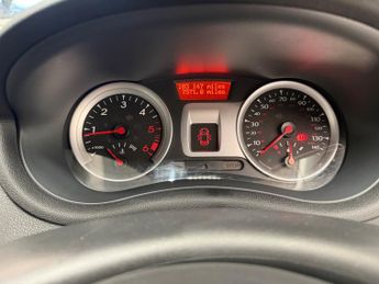Renault Clio 1.5 dCi Dynamique Sport Tourer 5dr Diesel Manual (Tom Tom) (115 