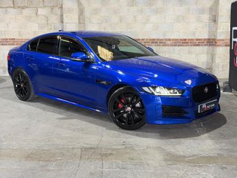 Jaguar XE 2.0d R-Sport Saloon 4dr Diesel Auto Euro 6 (s/s) (180 ps)