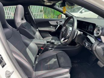 Mercedes-Benz A Class 2.0 A200d AMG Line (Premium Plus) Hatchback 5dr Diesel 8G-DCT Eu