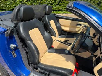 Mercedes-Benz SLK 2.3 SLK230 Kompressor Convertible 2dr Petrol Manual (241 g/km, 1