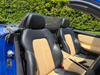 Mercedes-Benz SLK 2.3 SLK230 Kompressor Convertible 2dr Petrol Manual (241 g/km, 1