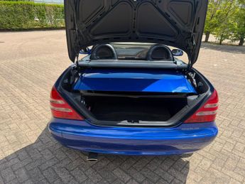 Mercedes-Benz SLK 2.3 SLK230 Kompressor Convertible 2dr Petrol Manual (241 g/km, 1