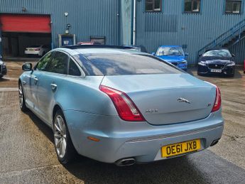 Jaguar XJ 3.0d V6 Portfolio Saloon 4dr Diesel Auto Euro 5 (LWB) (275 ps)