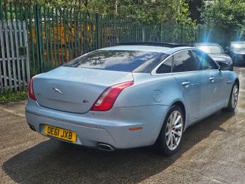 Jaguar XJ 3.0d V6 Portfolio Saloon 4dr Diesel Auto Euro 5 (LWB) (275 ps)