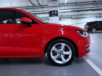Audi A1 1.6 TDI Sport Hatchback 3dr Diesel S Tronic Euro 6 (s/s) (116 ps