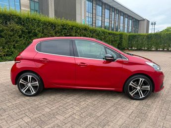 Peugeot 208 1.2 PureTech GT Line Hatchback 5dr Petrol Manual Euro 6 (s/s) (1
