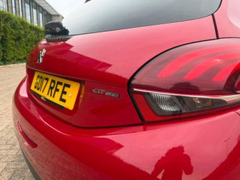 Peugeot 208 1.2 PureTech GT Line Hatchback 5dr Petrol Manual Euro 6 (s/s) (1