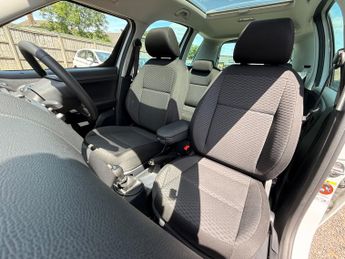 Skoda Roomster 1.2 TSI SE MPV 5dr Petrol DSG Euro 5 (105 ps)